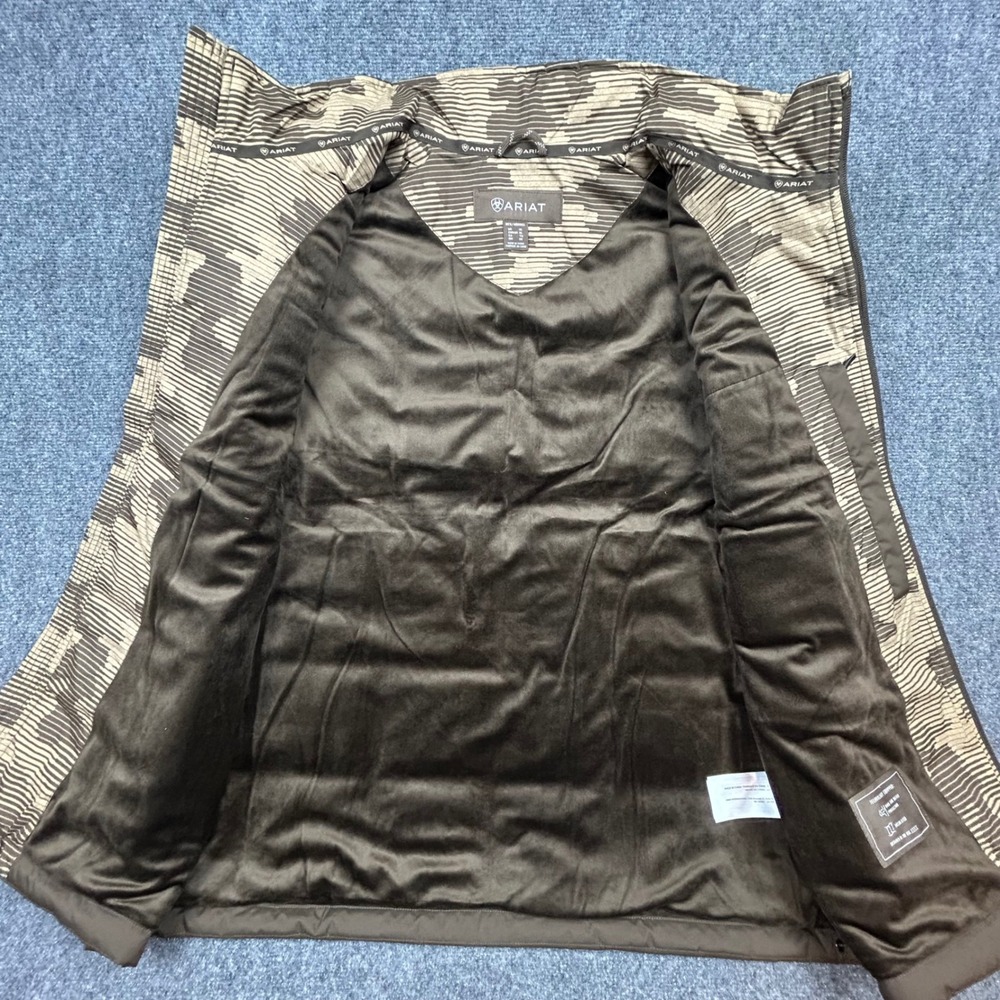 Ariat Crius Insulated Vest Mens XL Brown Camo Concealed Carry Puffer Jacket - Picture 4 of 16